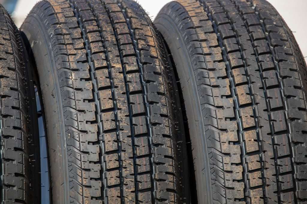 Navigating the World of Discounted Tires: A Buyer's Guide 10